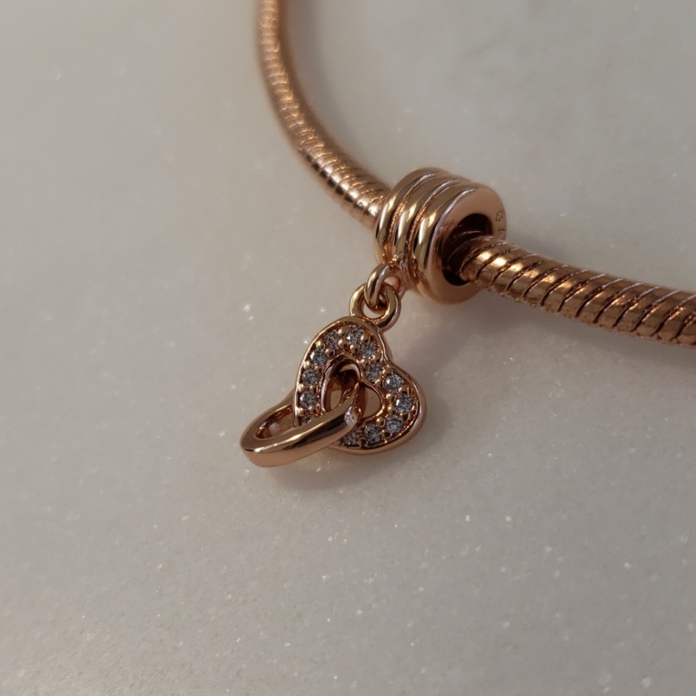Interlocking Hearts Dangle Charm - Picture 4 of 4